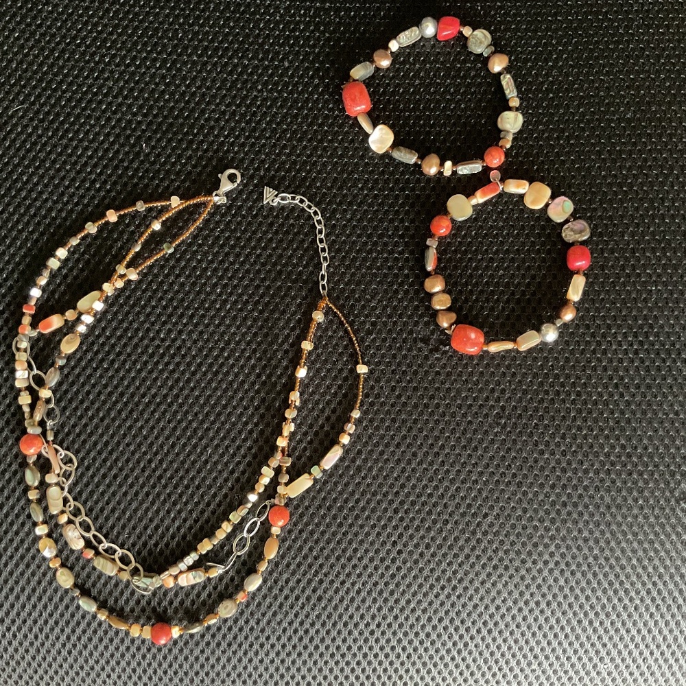 Silpada Fiesta fun necklace and bracelets